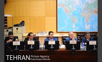 حضور شهردار تهران در کمیسیون داخلی کشور و شورا های مجلس شورای اسلامی 11