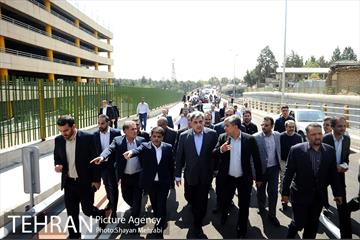 افتتاح پل غیر همسطح بزرگراه شهید چمران (پل شهید نوروزی) با حضور شهردار تهران 23