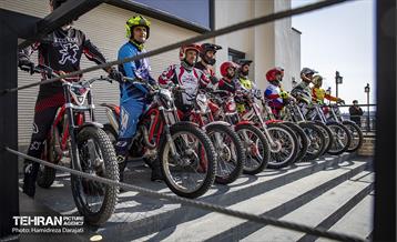 رانـد نهایی مسابقات قهرمانی موتور تریال  1