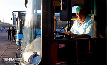 سریع، ارزان، قرمز 63