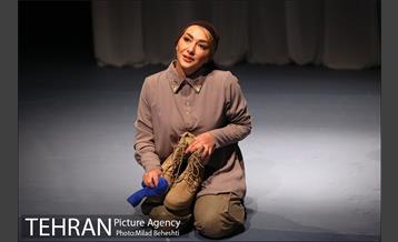 نمایش نامه های عاشقانه از خاورمیانه‎ 21