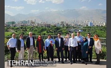 شهردار وین، مهمان تهران 34