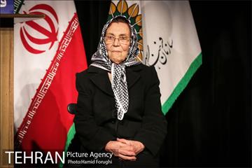 رونمایی کتاب کیوان ساکت در فرهنگسرای ارسباران 30