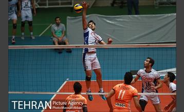 دیدار تیم های والیبال سایپا تهران و هاوش گنبد