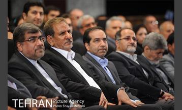 نخستین جشن فارغ التحصیلی ادوار دانشکده خبر 15