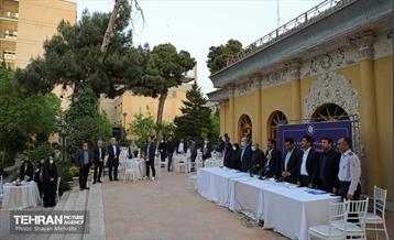 نشست صمیمانه اصحاب رسانه با معاونت خدمات شهری و محیط زیست 9