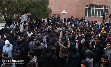 حضور علیرضا زاکانی در دانشگاه شریف 50