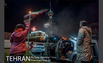نور افشانی برج میلاد به مناسبت 22 بهمن 13