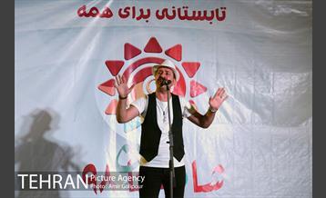 شب های شاد دریاچه خلیج‌فارس 9