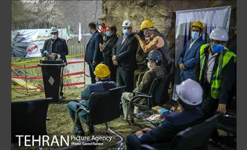 ورود ماشین حفار تونل به ایستگاه میدان حضرت عبدالعظیم الحسنی(ع) در خط 6 مترو 18