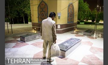 حضور شبانه مردم در بوستان بهمن‎ 21