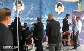 میز خدمت شهرداری تهران در نماز جمعه 27