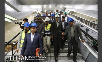 بازدید شهردار تهران از خط ۷ مترو  24