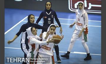 دیدار تیم های بسکتبال مهرام و گاز تهران 14