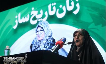 مراسم تجلیل از زنان تاریخ‌‌ساز 7