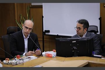 دیدار شهردار تهران با مدیر عامل فروشگاه‌های زنجیره‌ای اتکا 15