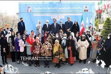 آیین کاشت نهال دوستی با حضور همسران دیپلمات مقیم ایران 19