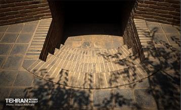 خانه مقدم 48