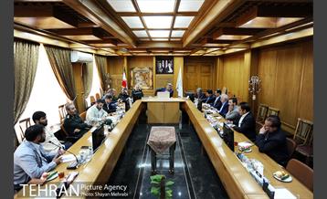 دیدار فرمانده سپاه محمد رسول الله تهران با شهردار تهران 21