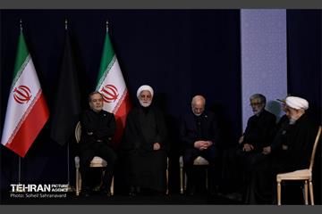 مراسم ادای احترام به پیکر رهبر شهید انقلاب با حضور سران قوا 1