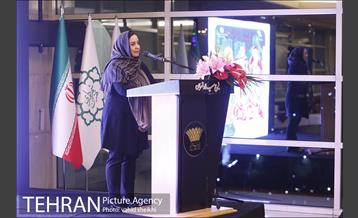 نشست شرکت کنندگان پنل های تخصصی حوزه زنان با مدیران شهری 12