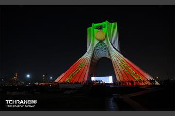 نورافشانی جشن پیروزی انقلاب اسلامی در میدان آزادی 44