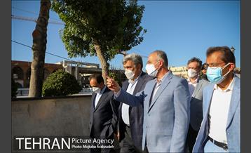 نصب اولین یادبود شهدا در میدان امام خمینی 14