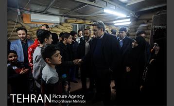 برنامه شب یلدا همراه شهردار تهران در موسسه خیریه بهشت امام رضا(ع) 13