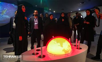 بازدید کمیسیون فرهنگی شورای اسلامی شهر تهران از باغ کتاب 5