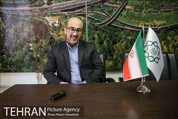 بازدید سخنگوی شورای شهر از مرکز ارتباطات شهرداری تهران 32