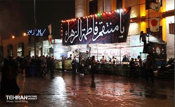 چایخانه‌ حضرت زهرا (س) در میدان راه‌آهن 12