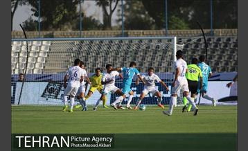 دیدار پیکان و استقلال در لیگ برتر فوتبال 15