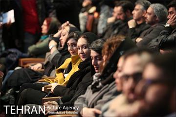 مراسم افتتاحیه سی و پنجمین جشنواره فیلم فجر‎ 5