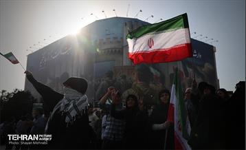 اجتماع مردمی در اعتراض به حمله آمریکا به تاسیسات هسته‌ای ایران 24