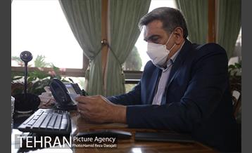 پاسخگویی مستقیم شهردار تهران به شهروندان از طریق تلفن ۱۸۸۸