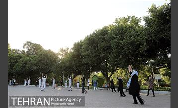 ورزش همگانی در پارک لاله 21