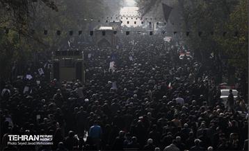 مراسم تشییع پیکرهای ۱۰۰ شهید گمنام 39