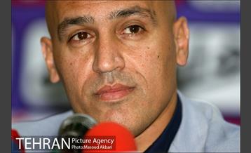 کنفرانس مطبوعاتی علی منصوریان سرمربی جدید استقلال تهران‎ 5