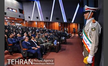 آیین افتتاح یادمان شهدای باغ موزه دفاع مقدس 16