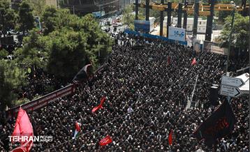 عزاداری ظهر عاشورا در میدان شهید طهرانی مقدم