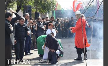 مراسم عزاداری ظهر عاشورا در بازار تهران 7