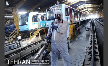 عملیات ضدعفونی کردن مترو تهران 36