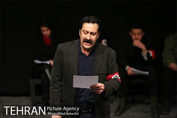 نمایشنامه خوانی ترس و نکبت رایش سوم 9