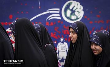 راهپیمایی ۱۳ آبان در تهران  2