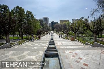 بوستان نیاوران 15