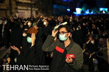 احیای شب بیست و سوم ماه رمضان در حسینیه همدانی‌ها 34