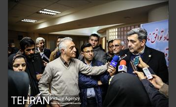 امضا قرارداد خرید ۳۷۶ واگن مترو 25