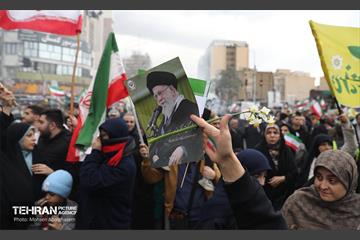 چهل‌و‌‌هفتمین جشن پیروزی انقلاب اسلامی 33