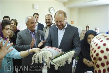 بازدید شهردار تهران از مرکز جامع توانبخشی خیریه وحدت 9
