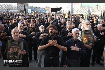 آیین پیاده‌روی جاماندگان اربعین حسینی - میدان امام حسین (ع) 24